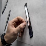 Duży nowoczesny zegar ścienny Mirror Line Black