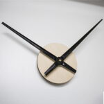 Zegar ścienny Class drewniany