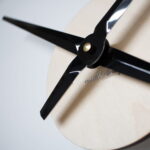 Zegar ścienny Class drewniany