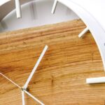 Okrągły zegar loftowy Time&Horizontal (poziomy) 50 cm biało-drewniany