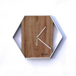 Sześciokątny zegar loftowy Time&Vertical (pionowy) 50 cm biało-drewniany